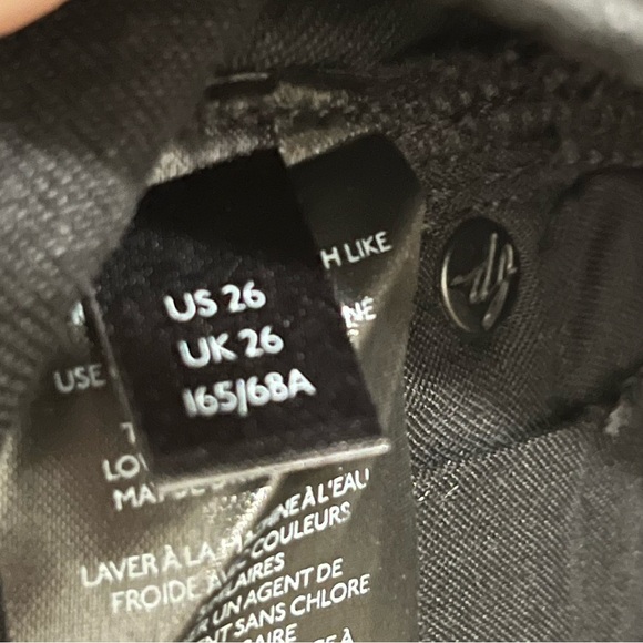 Free People We the free hi rise skinny distressed hem jeans ink black size 26 - Picture 10 of 14